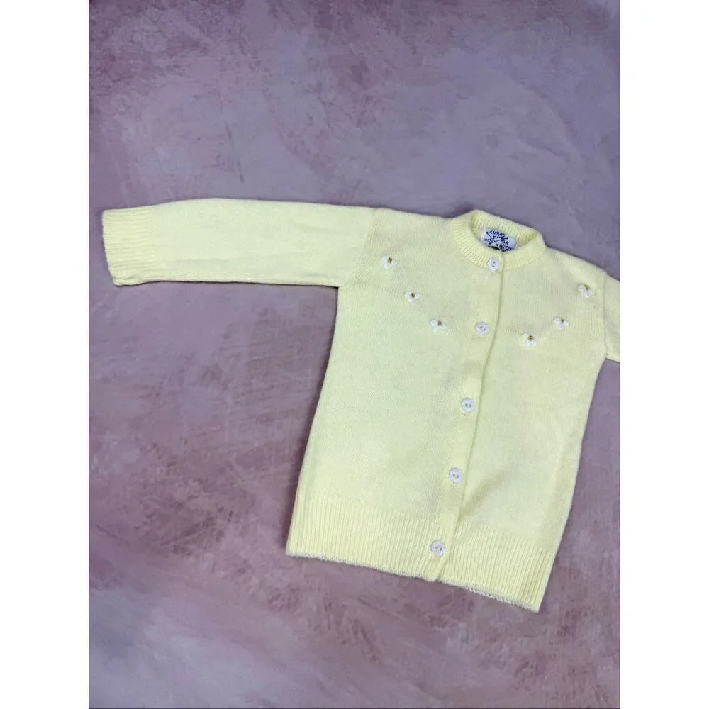 Vintage girls sweater
